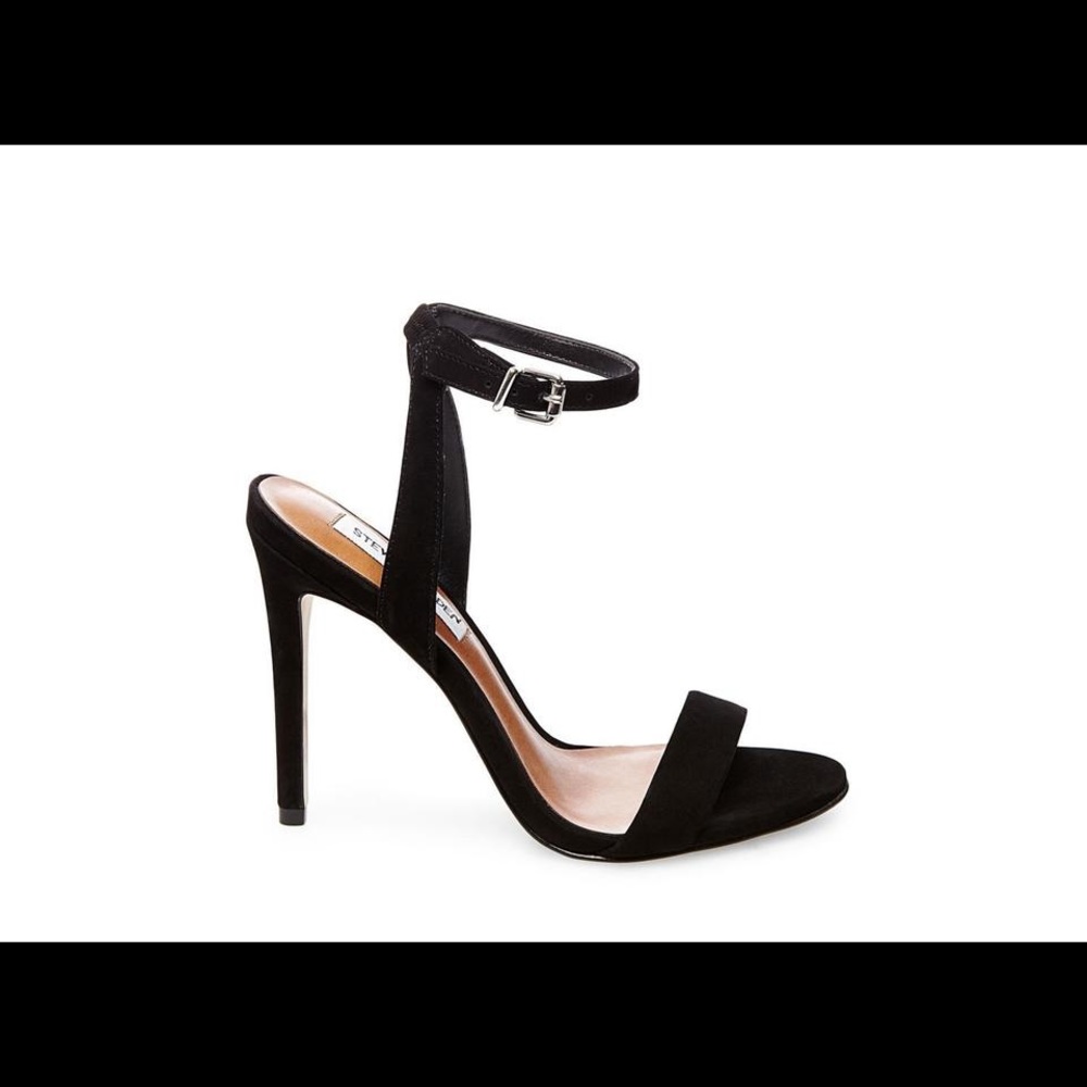 Steve Madden
Landen Ankle Strap Sandal